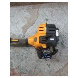 CUB CADET TRIMMER -- RUNS GOOD