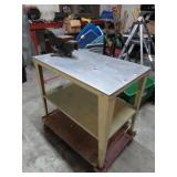 WORK BENCH W/ VISE