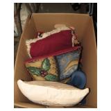 THROW PILLOWS