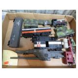 "H O" MODEL TRAIN CARS