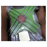 LIONEL PRE-WAR STANDARD GAUGE SWITCCH & CROSSING