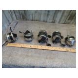 5-- ZEBCO 33 FISHING REELS