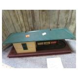 LIONEL #356 FREIGHT STATION