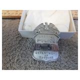 DEPT OF DEFENSE POLICE BADGE