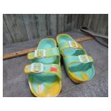 SANDALS -- M