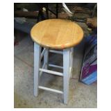 BAR STOOL