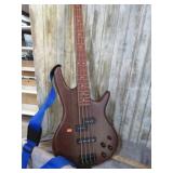 IBANEZ ELECTRIC BASS GUITAR