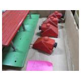 LIONEL BUMPERS & FREIGHT PLATFORM