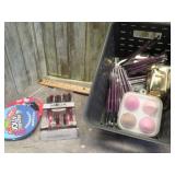MAKE-UP BRUSHES, ETC