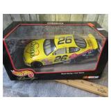 HOTWHEELS DIECAST 1:24 #26 RACE CAR