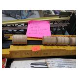 LIONEL #352 BARREL LOADER & #3562 CAR