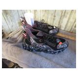 RUNING SHOES -- 10 -10.5