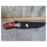 HUNTING KNIFE WITH SHEATH