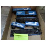 "H O" CONRAIL TRAIN CARS