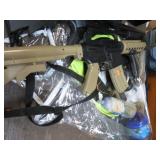 AIR SOFT AR, SHOTGUN, 3 PISTOLS & BB