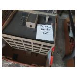 "H O" SCALE MODEL TRAIN BUILDINGS
