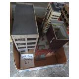 "H O" SCALE MODEL TRAIN BUILDINGS