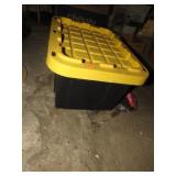 STORAGE TOTE W/ LID
