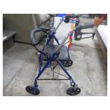 ROLLATOR WALKER