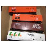 "H O" MODEL TRAIN FREIGHT