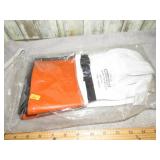 NEW-- WELDING GLOVES