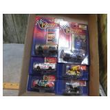 6-- 1:64 NASCAR & SPRINT CARS
