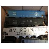 "H O" MODEL TRAIN HOPPER CARS