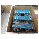 LIONEL 610 X 2 & 612 PASSENGER CARS (restored)