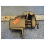 SMALL BENCH VISE