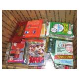 BASEBALL CARDS