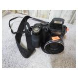 FUJI FILM 14MPIX DIGITAL CAMERA