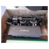 LIONEL 259E MODEL TRAIN ENGINE & CARS