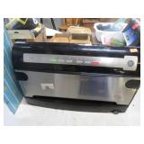 FOOD SAVER VACUUM SEALER