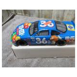 1:24 #36 M&M