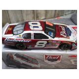 1:24 #8 DALE JR BUDWEISER DAYTONA 2005 MONTE CARLO