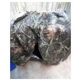 STEARNS DRY WEAR CAMO PANTS -- XL