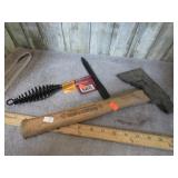 HATCHET & CHIPPING HAMMER