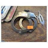 PEERLESS HANDCUFFS & KEYS