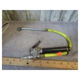 TIRE INFLATOR GAUGE