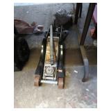 2 1/2 TON FLOOR JACK