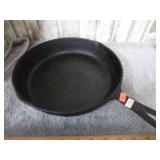 CAST IRON SKILLET