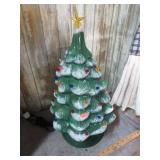 CERAMIC CHRISTMAS TREE