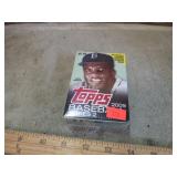 SEALED 2009 BASEBALL CARDS SET