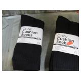 6 pair-- CREW SOCKS -- 10-13