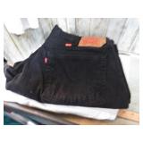 LEVIS 501 40 / 32, 569 44 / 32 & NAUTICA 42 / 32