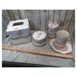 PORCELAIN BATH SET