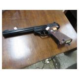 CROSMAN 454 Co2 BB PISTOL