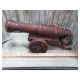 DECORATIVE WOODEN CANON