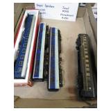 "H O" MODEL TRAIN PASSENGER CARS