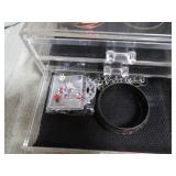 ORGANIZER & COSTUME JEWELRY